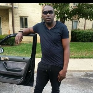 Meet your Posher, Corie